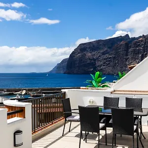 Ocean Panorama - 3 Ac Bedrooms, Private Garage, Pool, 2 Bathrooms, Tv Channels Acantilado de los Gigantes
